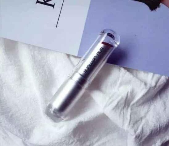 夏天适合什么口红颜色 还不快换个唇色