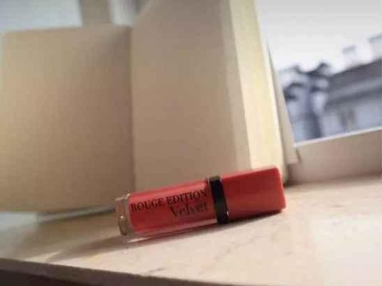 夏天适合什么口红颜色 还不快换个唇色
